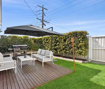 Beutifully Updated Home - Photo 4