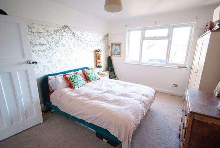 Station Road, Leigh-on-sea, SS9 - Photo 3