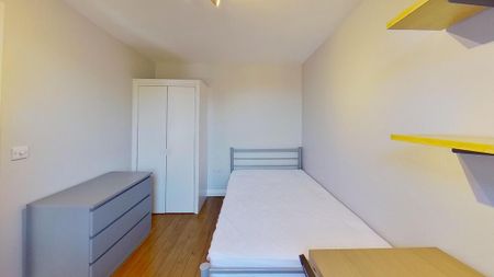 6 bedroom terraced house to rent - Photo 3