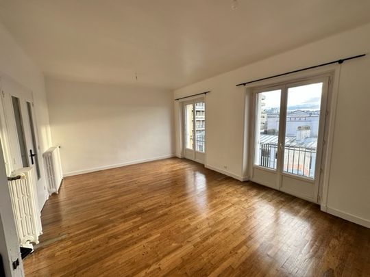 A louer Brest Centre Siam/Triangle d'or T3 dernier étage REFAIT A NEUF - Photo 1