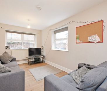 5 bedroom house share to rent - Photo 1