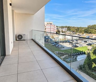 2 camere I Terasa generoasa I Loc de parcare I The Ivy - Fotografie 6