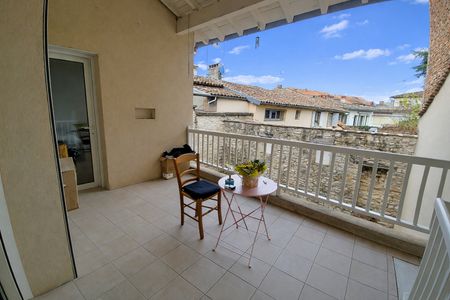 Location Appartement 3 pièces 125m² - Photo 5