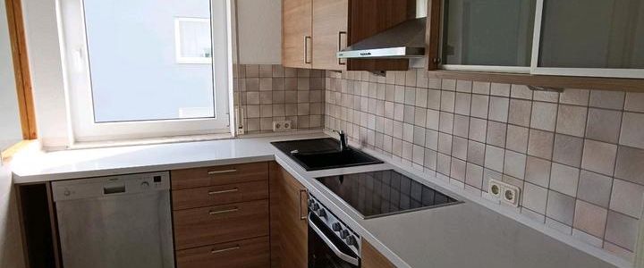 Lichtdurchflutete Wohnung in Föhren zu vermieten. - Photo 1