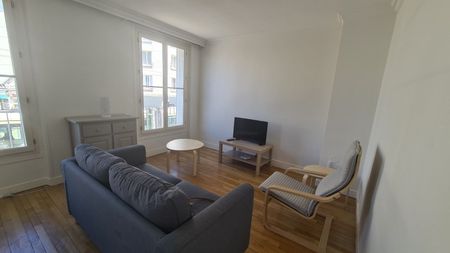 Location Appartement 3 pièces 53m² ORLEANS 45000 - Photo 2