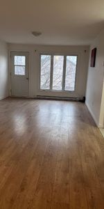 Grand 5 1/2 2e étage - Photo 3