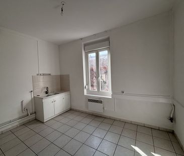 STUDIO A LOUER - VILLEURBANNE - 32 m2 - 639 € charges comprises par... - Photo 1