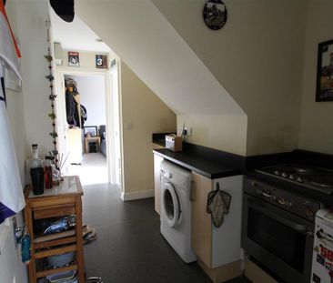 1 bedroom flat to rent - Photo 5