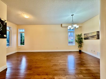 For Lease - 26 Belgrave Square, Markham, Ontario - Photo 3