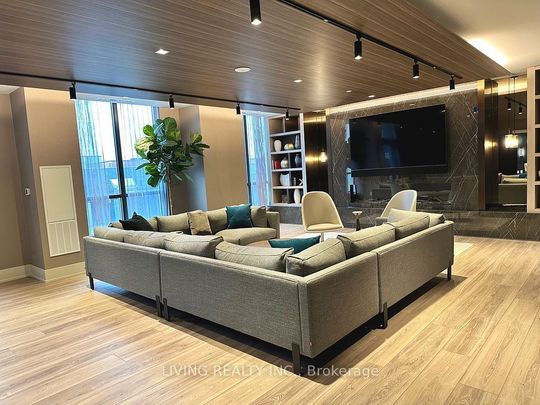 For Lease - 286 Main Street Unit# 1506, Toronto, Ontario - Photo 1