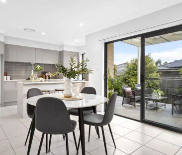 “NORTH EAST FACING Four Bedroom Residence Walking Distance to Schof... - Photo 1