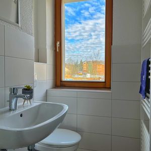 Hier beginnt Ihr neues Kapite! 3-Raum Wohnung mit Einbauküche - Photo 2