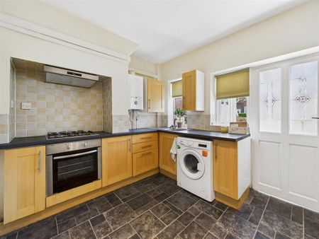 2 bedroom flat to rent - Photo 3