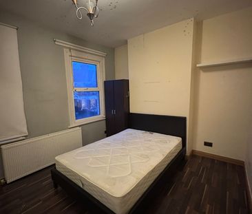 2 Bed Maisonette, Marlborough Road, N22 - Photo 3