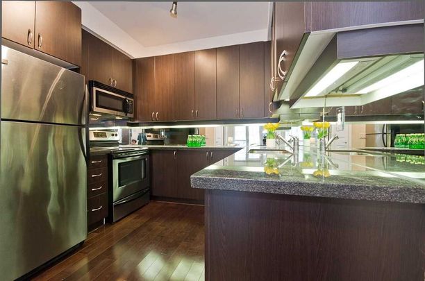 For Lease - 39 Upper Duke Crescent Unit# 102, Markham, Ontario - Photo 1