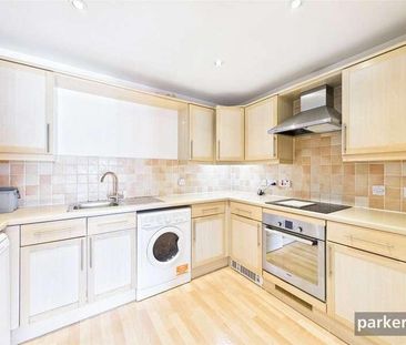 Quadrant Court, Jubilee Square, Reading, Berkshire, RG1 - Photo 6