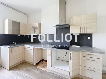A louer : Appartement 3 Pi�ces � Foug�res - R�f.2365CV - Photo 2