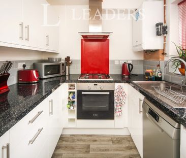 2 bedroom house to rent Brakesmead, Leamington Spa, CV31 - Photo 5