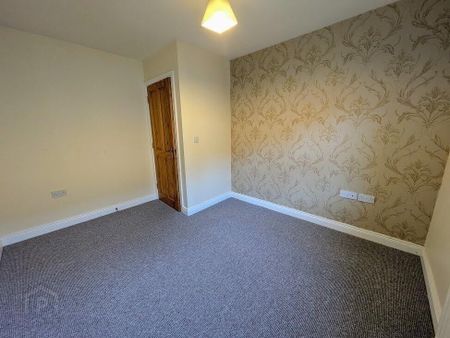 10 East Street Court, Newtownards, BT23 7EZ - Photo 4
