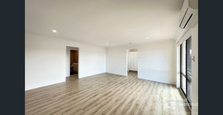 Neat & Tidy Two Bedroom Unit in Tuncurry - Photo 3