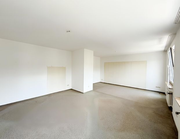 CHARMANTE 2-ZIMMERWOHNUNG IN DER STADTMITTE ZU MIETEN! - Foto 1