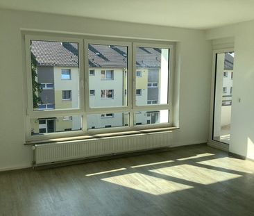 Helle 3-Raumwohnung mit Balkon zu vermieten. - Photo 4