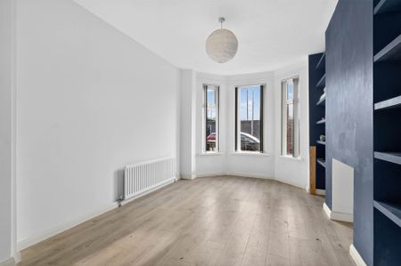 29 Dundela Crescent, BELFAST, BT4 3BN - Photo 3