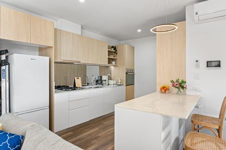 Modern Apartment Living in the Heart of St Marys - Photo 5