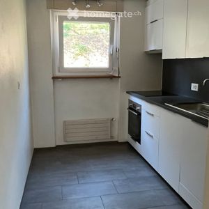 Appartement 3 pièces lumineux avec balcon à Neuchâtel - Photo 2