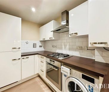 1 bedroom flat to rent - Photo 6