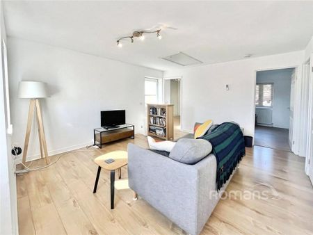 2 bedroom flat to rent - Photo 3