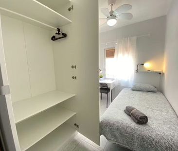 Calle del Puerto de la Morcuera, Madrid, Community of Madrid 28018 - Photo 2