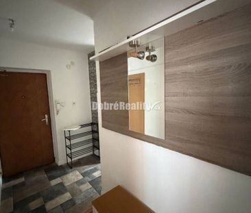 Na prenájom pekný 2 izbový byt . - Photo 4
