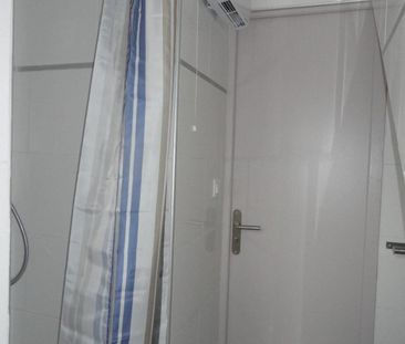 Location Appartement 1 pièce 18m² MONTPELLIER 34000 - Photo 2
