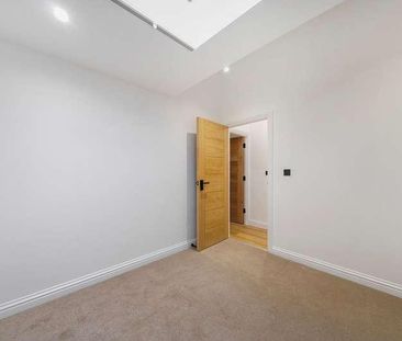 Manor Road, Beckenham, BR3 - Photo 1