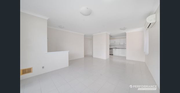 Effortless Street-Front Living - Photo 1