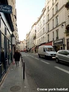 Logement à Paris, Location meublée - Photo 4