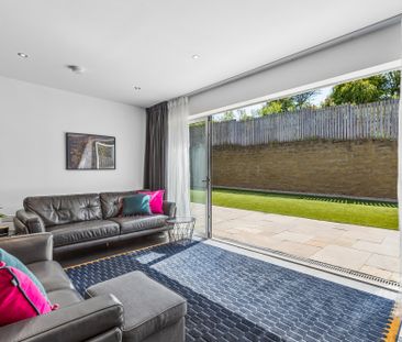 14 Lyon Crescent - Photo 5