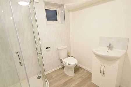 Bridge Street, BL9 - Photo 5