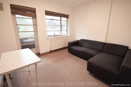 2 bedroom property to rent in London - Photo 4