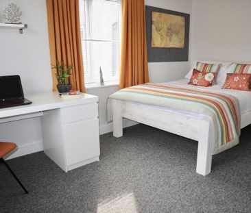 6 bedroom house to rent - Photo 3