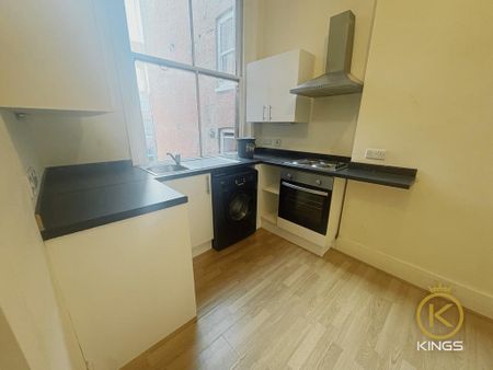 Studio to rent - Photo 2