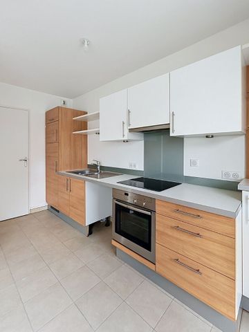 Appartement à louer - REIMS - SAINT REMI - Photo 4