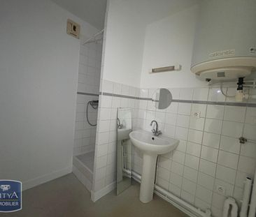 Location Appartement 1 pièce 21m² BEAUVAIS 60000 - Photo 2