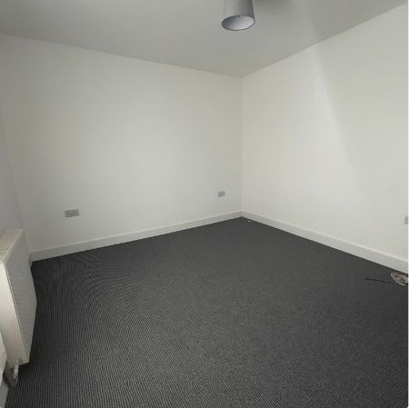 **NO DEPOSIT OPTION AVAILABLE** - Photo 5