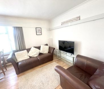 2 bedroom ground floor flat to rent - Photo 1