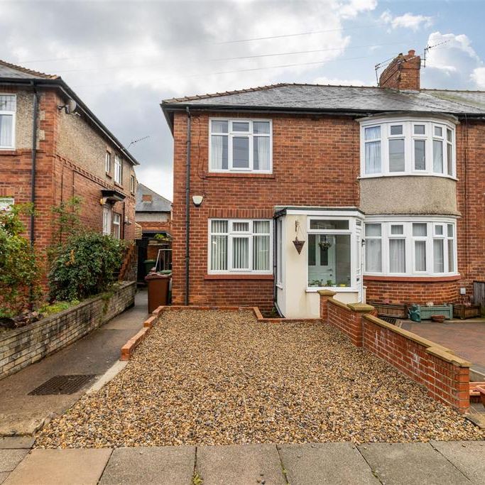2 bedroom house to rent - Photo 1