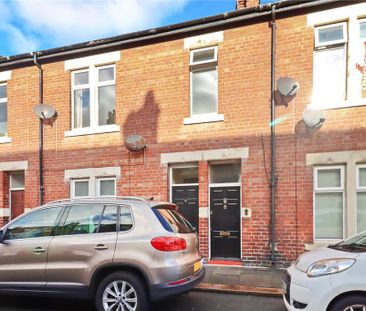 3 bedroom flat to rent - Photo 3