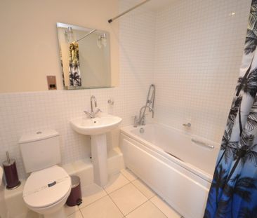 2 bed Apartment for Rent - Photo 4