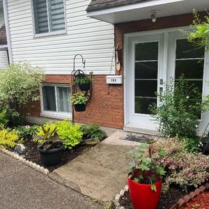 À louer Maison de ville au centre-ville de Victoriaville - Photo 2